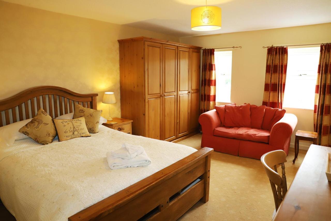Elmfield House 4*